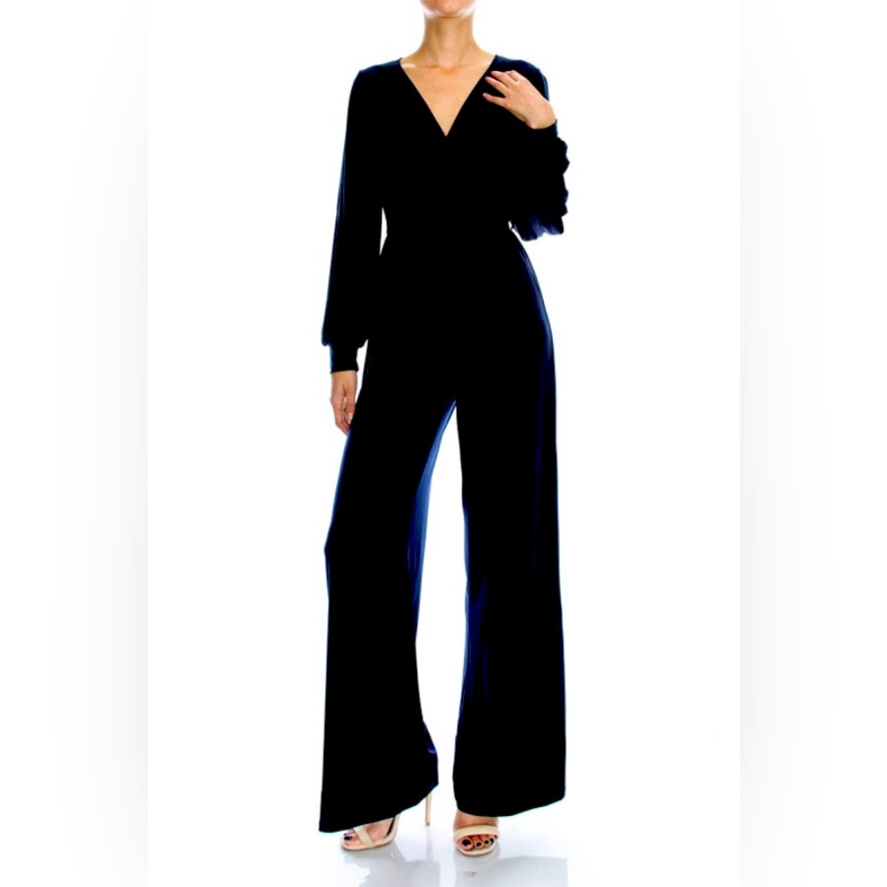Brand New! Black one piece Jumper with open slit sleeves.